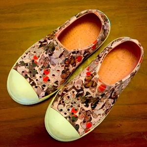 Native Shoes pink butterfly size C12